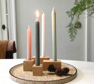 DIY adventsrans met houten speelgoedblokken van Villa Appelzee