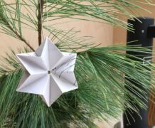 Origami ster uit papier